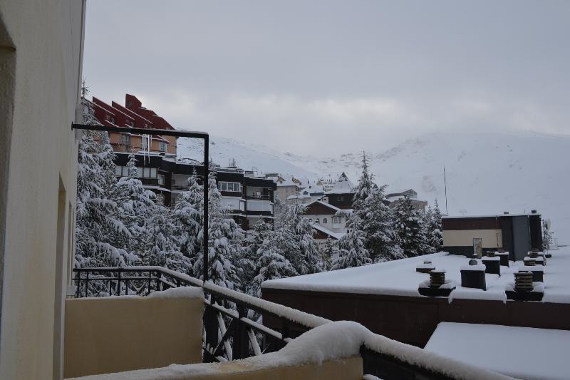 Apartamentos Gorbea Suites Sierra Nevada Exterior photo